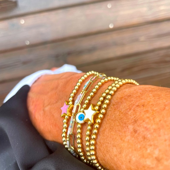 Handmade 14k gold filled stretch mother of pearl evil eye bracelet - Picture 3 of 6